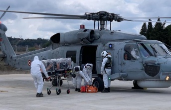 Ağırlaşan korona hastası, helikopterle tahliye edildi