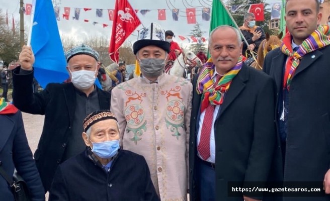 Başkan Demir'den Doğu Türkistan liderine ziyaret