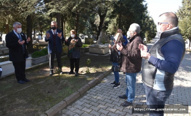 Keşan eski belediye başkanı Önen, mezarı başında anıldı