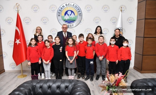 Helvacıoğlu, geleceğin yöneticilerine Keşan Belediyesi’ni ve belediyeciliği anlattı