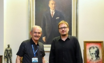 Kerem Bozkurt’tan Prof. Dr. Yılmaz Büyükerşen’e ziyaret